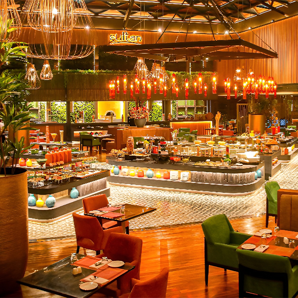 Sultan Raddison Blue Top Featured Restaurants in New Delhi | Dine With Visa | Visa Signature ...